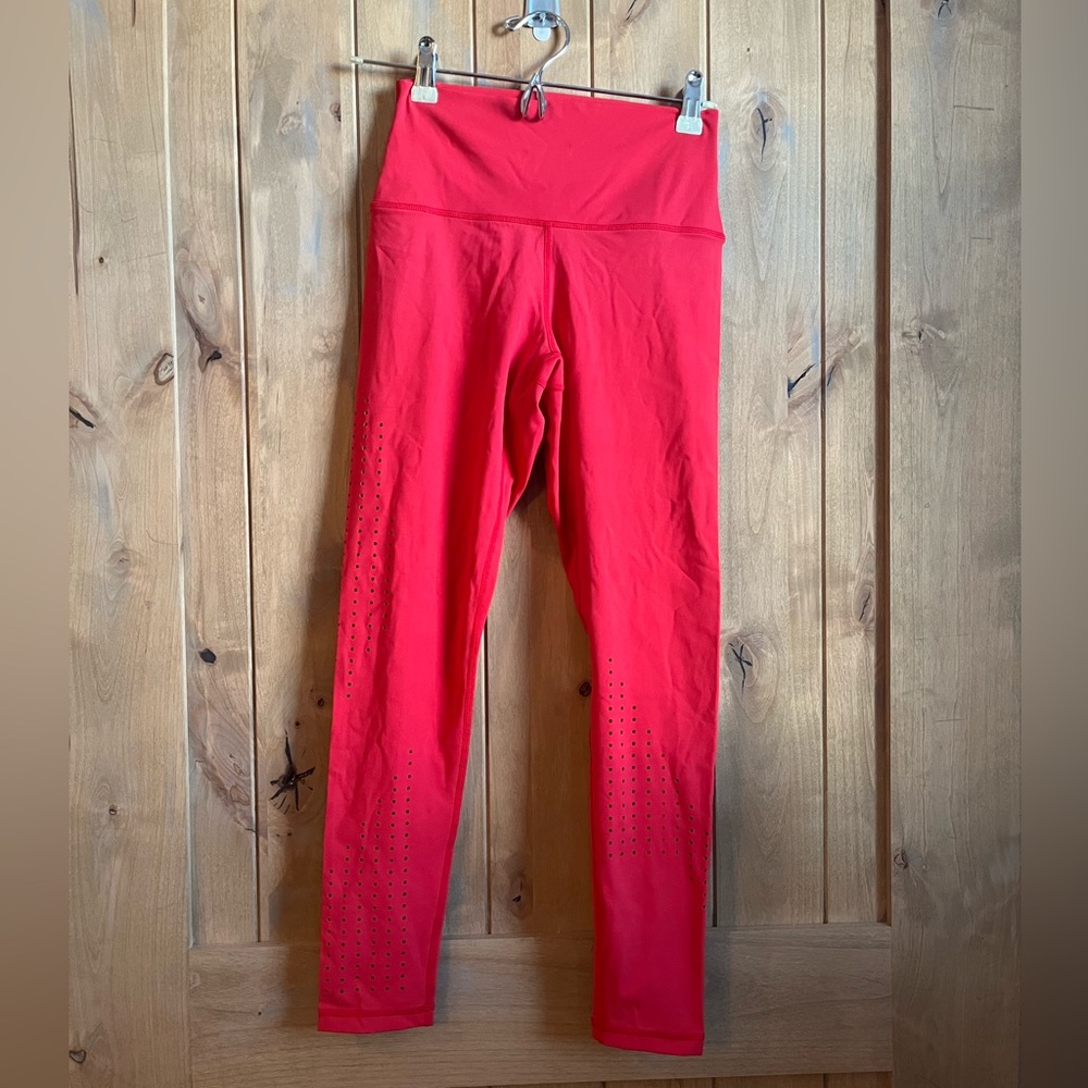 Kadyluxe red galaxy leggings - size small